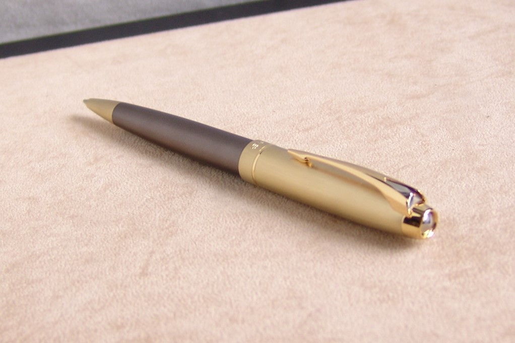 Parker100SmokeBronzeGTBP_E